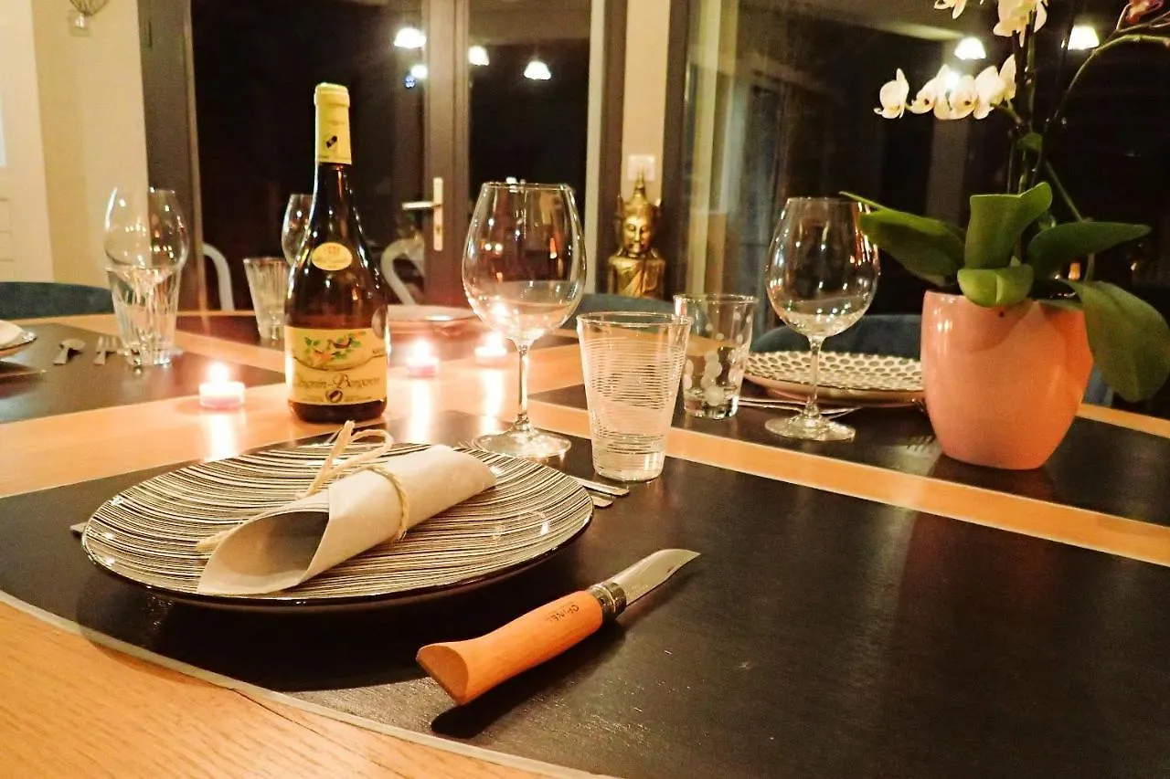 Bed & Breakfast Le Belvedere : Chambres Et Table D'Hotes Montmelian